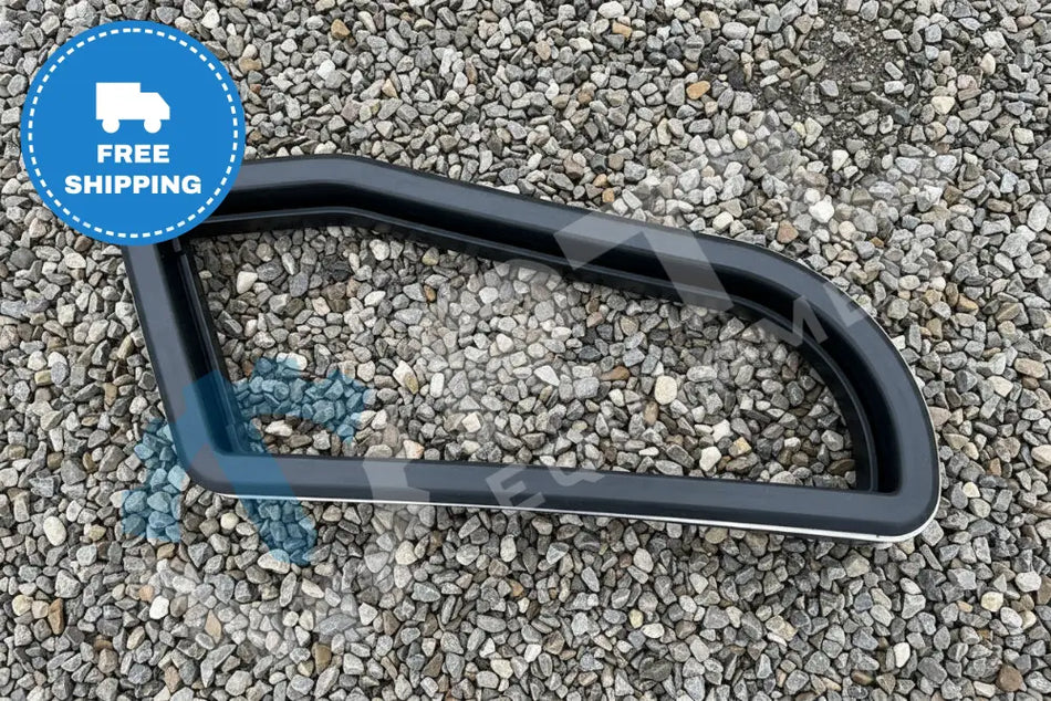 BOBCAT BEZEL LIGHT LH | PN 7342064