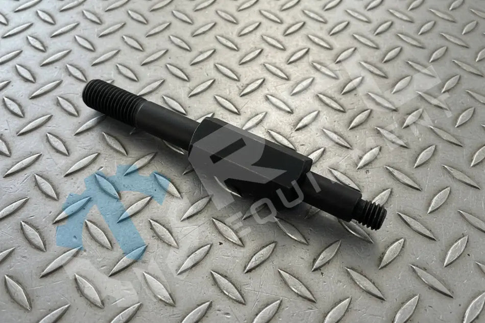 BOBCAT PLATE STUD ADAPTOR | PN 7168957