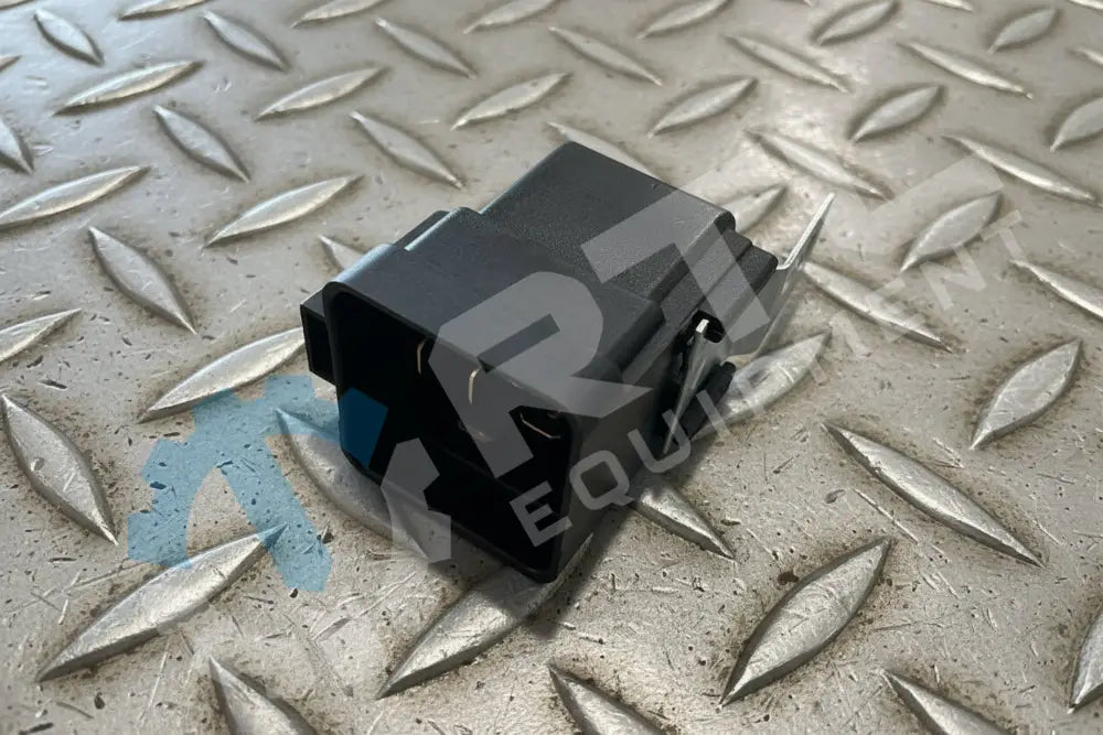 BOBCAT SWITCH RELAY MAGNETIC | PN 6651975