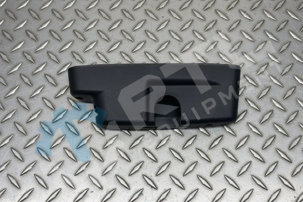 DEVELON COVER CATCH | PN 110508-38747B