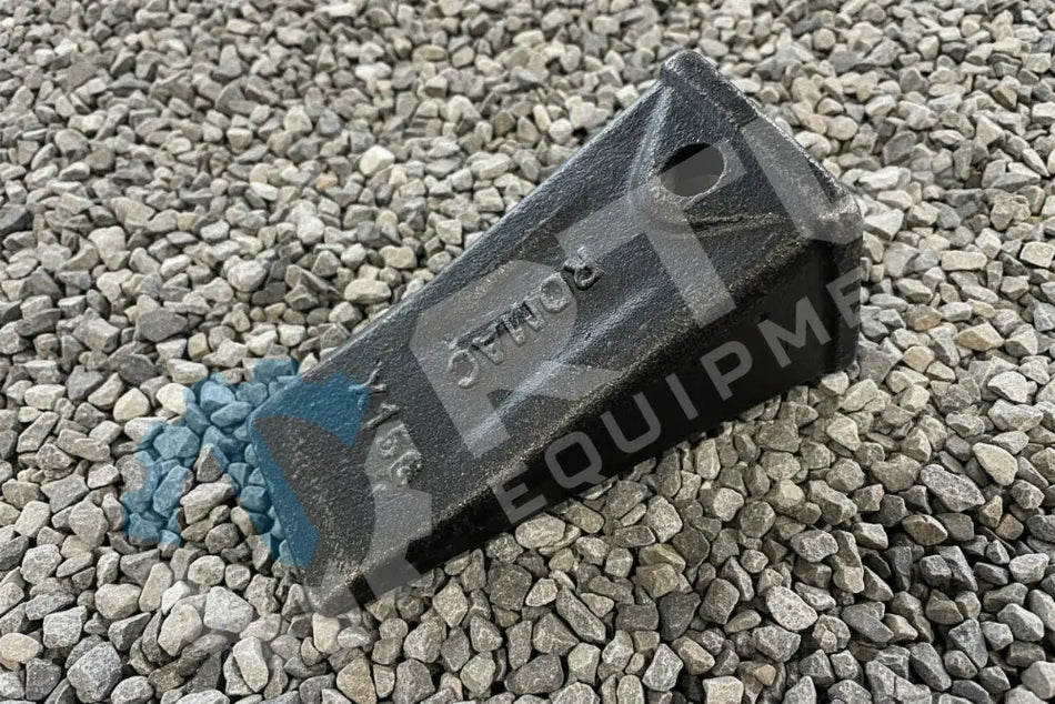 DEVELON DIRT TOOTH - X156 TAG BUCKET | PN 940301-03017