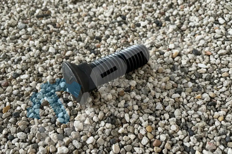 DEVELON PLOW BOLT | PN 940301-10071