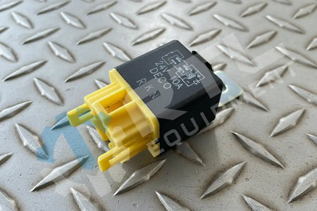 DEVELON RELAY | PN 301202-00423