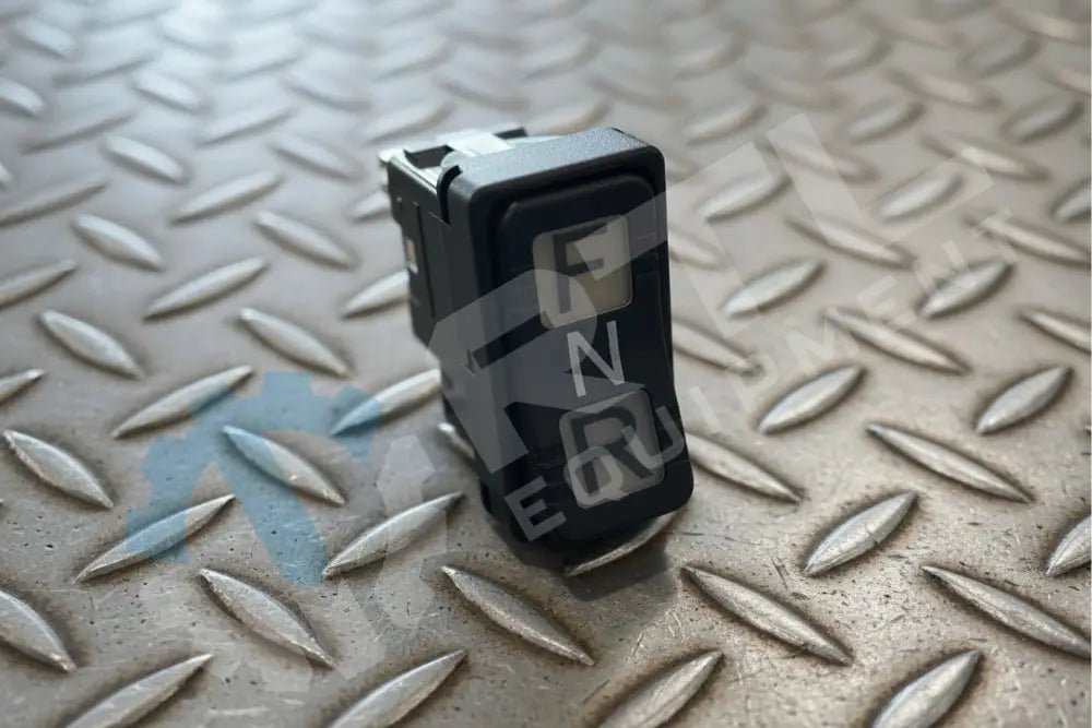 DEVELON ROCKER SWITCH | PN K1051707