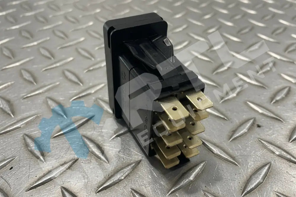 DEVELON ROCKER SWITCH | PN K1051707