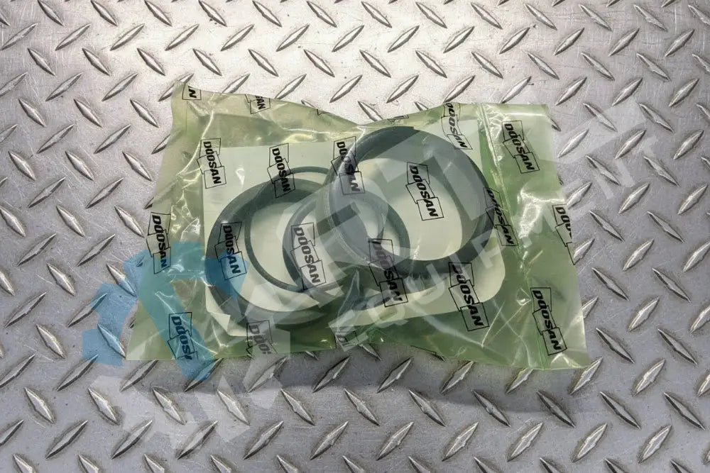 DEVELON SEAL KIT TRACK SPRING | PN 401107-00431