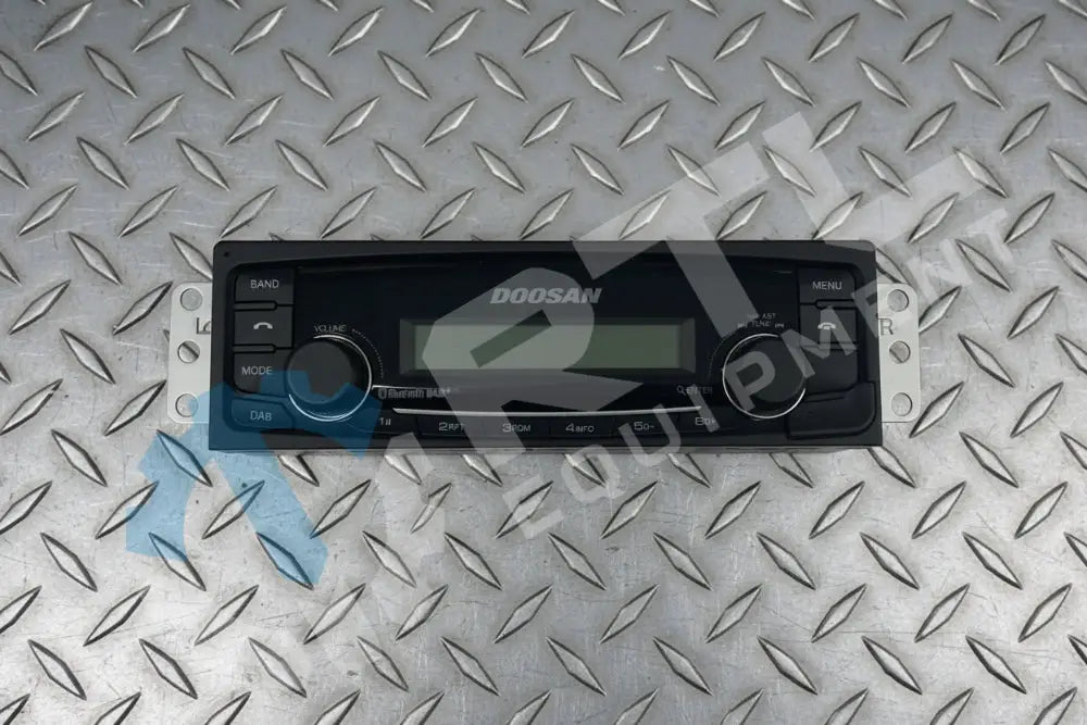 DEVELON STEREO DAB AUDIO | PN 300654-00133