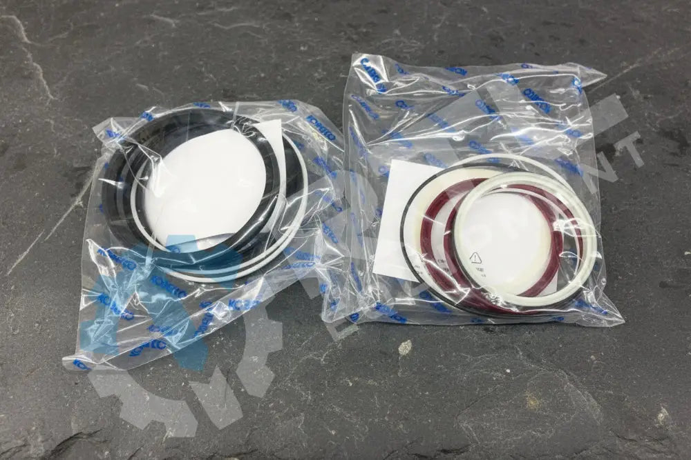 KOBELCO SEAL KIT,CYL | PN LC01V00055R30MJ3V