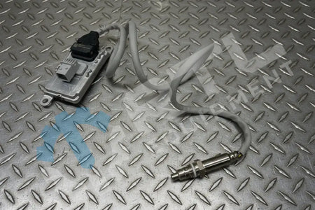KOBELCO SENSOR NOX 24V | PN VY129G0119810