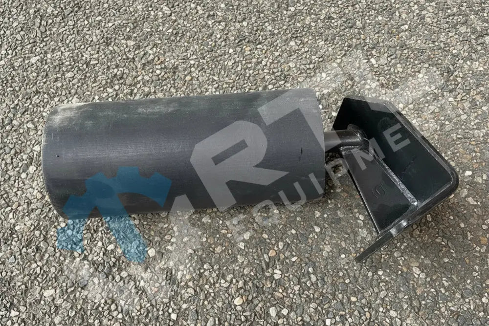 POWERSCREEN 30 DEG HDPE SIDE ROLLER LH | PN 02020606