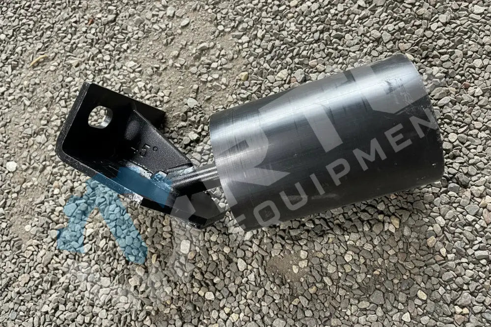 POWERSCREEN 45 DEG SHORT HDPE SIDE ROLLER LH | PN 06930471