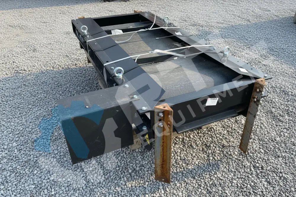 POWERSCREEN MAGNET SINGLE POLE 1000 WIDE RH DRIVE(TXT04000101) | PN CP020-100-01